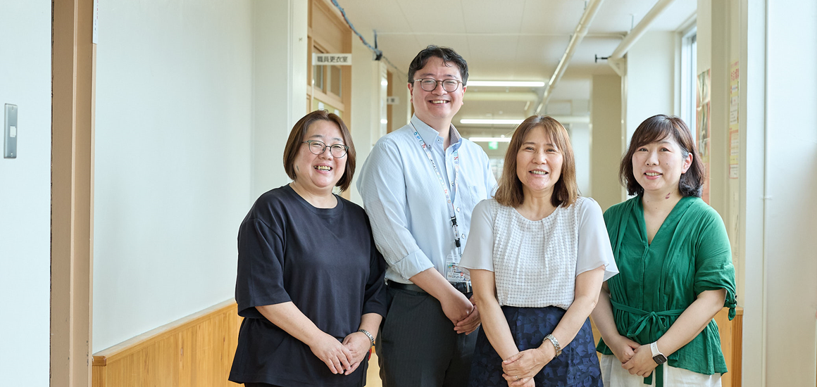 東京都文京区立第九中学校 窪宏孝校長先生、森川先生、石川先生、鈴木先生、ICT支援員の神山さん