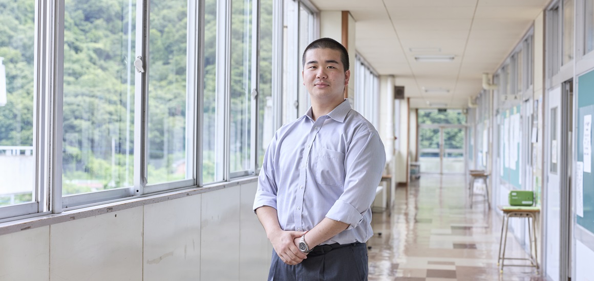 群馬県桐生市立川内中学校 神山精二校長先生、山田 龍馬先生