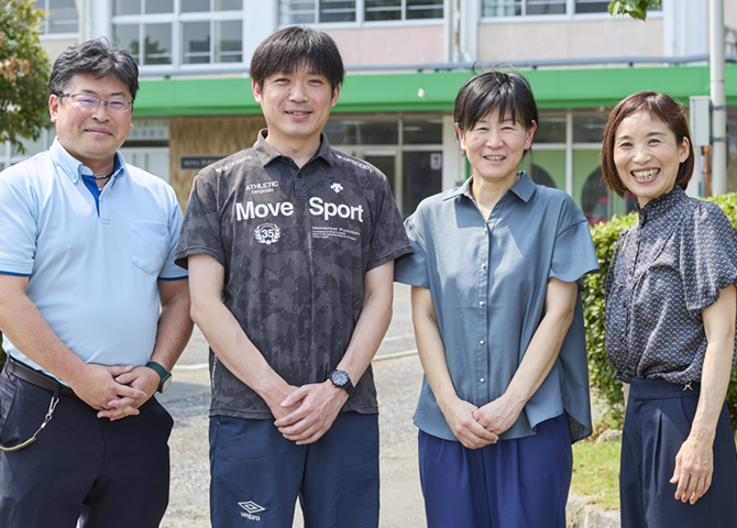 岐阜県岐阜市立草潤中学校