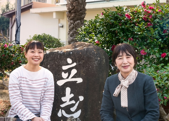 長崎県壱岐市立石田中学校 安原 美智子校長先生、山本 真帆先生