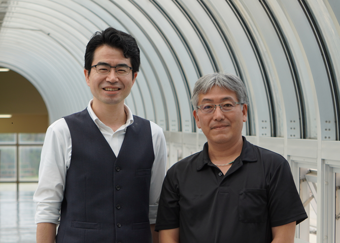 千葉県印西市立木刈中学校 榎澤 崇宏 先生(教頭)、川村 渉 先生(教務主任)